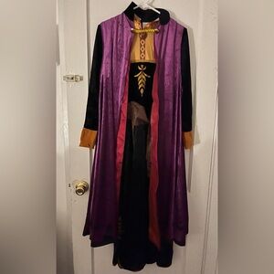 Frozen II Anna Halloween Costume Women’s Small like new